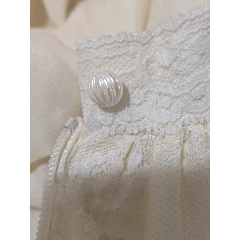 The Unbranded Brand timeless vintage